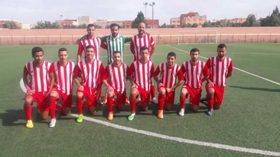 حلم الصعود يبدا في الإبتعاد عن فريق إتحاد أولاد جرار بعد تعادله امام نخيل تغجيجت حلم الصعود يبدا في الإبتعاد عن فريق إتحاد أولاد جرار بعد تعادله امام نخيل تغجيجت