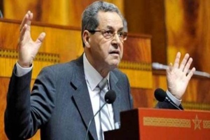 وزارة الداخلية تعزل 10 رؤساء جماعات و8 نواب للرئيس بسبب اختلاسات مالية وزارة الداخلية تعزل 10 رؤساء جماعات و8 نواب للرئيس بسبب اختلاسات مالية