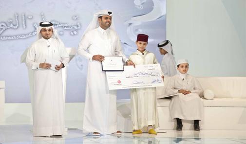 أطفال مغاربة يسيطرون على نهائيات مسابقة للقران الكريم التي تنظمها قناة الجزيرة للأطفال أطفال مغاربة يسيطرون على نهائيات مسابقة للقران الكريم التي تنظمها قناة الجزيرة للأطفال