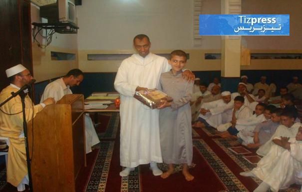 مسابقة لتجويد القرآن الكريم بالمسجد الكبير بجماعة المعدر مسابقة لتجويد القرآن الكريم بالمسجد الكبير بجماعة المعدر