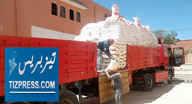 الجمعية الإحسانية لإداوسملال توزع المساعدات الغذائية على الفئات الإجتماعية المعوزة والمدارس العتيقة الجمعية الإحسانية لإداوسملال توزع المساعدات الغذائية على الفئات الإجتماعية المعوزة والمدارس العتيقة