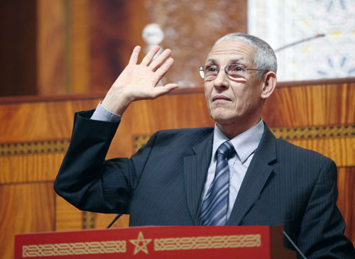 الداودي يحل مشكل تسجيل الطلبة الموظفين ويضعهم أمام إلزامية الحضور( مرفق بالمذكرة الوزارية ) الداودي يحل مشكل تسجيل الطلبة الموظفين ويضعهم أمام إلزامية الحضور( مرفق بالمذكرة الوزارية )