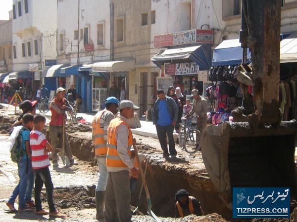 الساكنة بالصويرة تستنكر الساكنة بالصويرة تستنكر