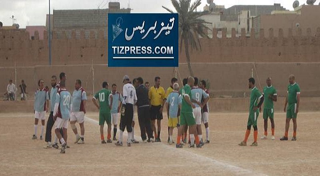 عرس رياضي بملعب بين النخيل لتكريم فعاليات رياضية بتيزنيت.. صور عرس رياضي بملعب بين النخيل لتكريم فعاليات رياضية بتيزنيت.. صور
