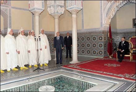 “الدحا صالح “عامل إقليم سيدي افني وإسم “مماي باهيا” اختفى من مناصب الحركة ورسميا هذه لائحة الولاة والعمال التي عينها الملك “الدحا صالح “عامل إقليم سيدي افني وإسم “مماي باهيا” اختفى من مناصب الحركة ورسميا هذه لائحة الولاة والعمال التي عينها الملك