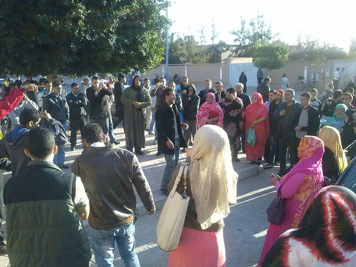 المحكمة الابتدائية بتيزنيت تصدر أحكاما بالسجن في حق معتقلين صحراويين المحكمة الابتدائية بتيزنيت تصدر أحكاما بالسجن في حق معتقلين صحراويين