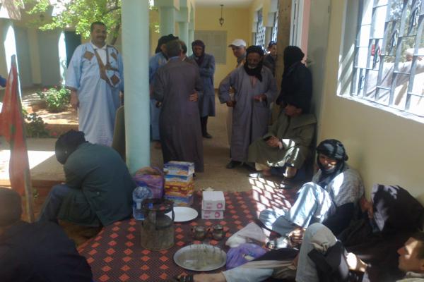 سيدي إفني : اعتصام داخل جماعة قروية بسبب الرعاة الرحل سيدي إفني : اعتصام داخل جماعة قروية بسبب الرعاة الرحل