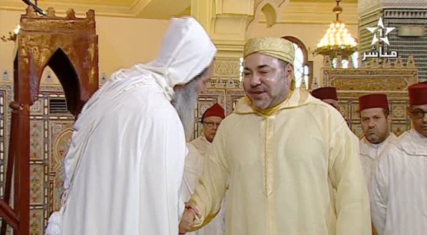 الفيزازي يلقي خطبة الجمعة أمام الملك الفيزازي يلقي خطبة الجمعة أمام الملك