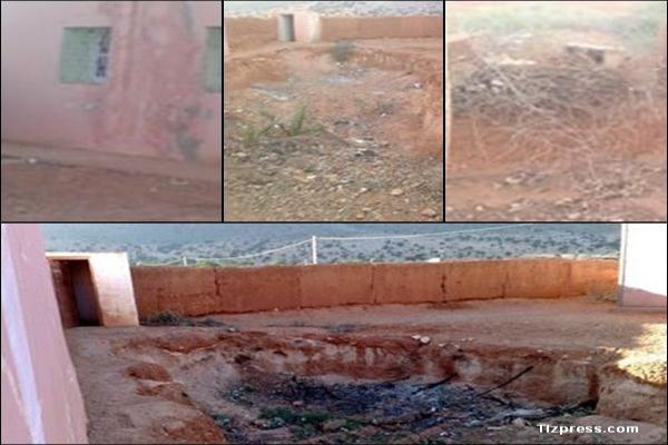 جماعة الركادة، تيزنيت: الوحدة المدرسية آيت الطالب يحيا في حالة يرثى لها جماعة الركادة، تيزنيت: الوحدة المدرسية آيت الطالب يحيا في حالة يرثى لها