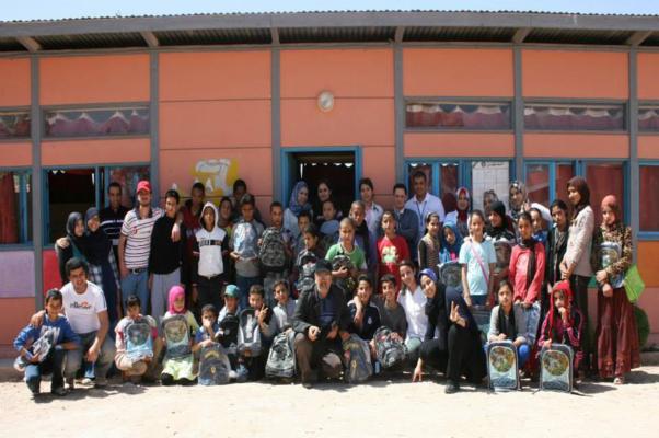 أولاد جرار : طلبة الجامعة الدولية لأكادير في يوم تضامني لفائدة تلاميذ مدرسة تالعينت أولاد جرار : طلبة الجامعة الدولية لأكادير في يوم تضامني لفائدة تلاميذ مدرسة تالعينت