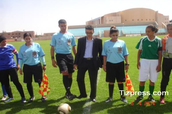 فتيات امل تيزنيت يسحقن فتيات اليوسفية ب (9 /0 ) فتيات امل تيزنيت يسحقن فتيات اليوسفية ب (9 /0 )