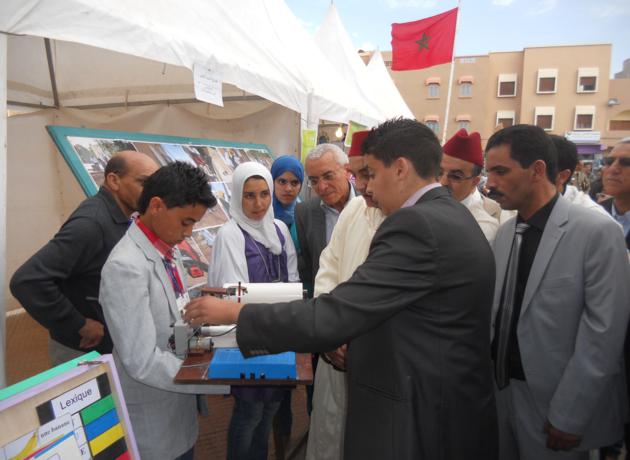تيزنيت : تلاميذ المؤسسات التعليمية يشاركون في انشطة ملتقى ” تنمل 1″ تيزنيت : تلاميذ المؤسسات التعليمية يشاركون في انشطة ملتقى ” تنمل 1″