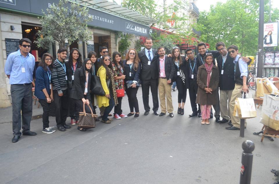 اتحاد الطلبة بالأقاليم الجنوبية يوقع على مشاركة إيجابية بملتقى باريس الدولي PIMUN 2014 اتحاد الطلبة بالأقاليم الجنوبية يوقع على مشاركة إيجابية بملتقى باريس الدولي PIMUN 2014