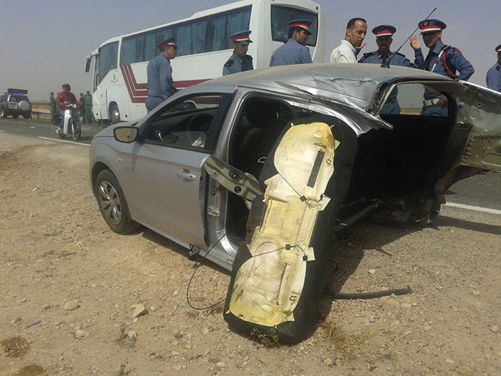 عاااجل بجماعة المعدر الكبير : حادثة سير مفجعة تخلف وفاة صانعة تقليدية في طريقها لتيزنيت في إطار قافلة التكوين للصناع التقليديين ( صور ) عاااجل بجماعة المعدر الكبير : حادثة سير مفجعة تخلف وفاة صانعة تقليدية في طريقها لتيزنيت في إطار قافلة التكوين للصناع التقليديين ( صور )
