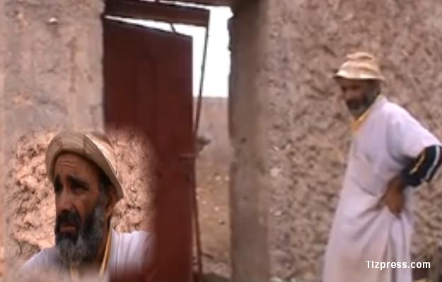 بالفيديو.. تفاصيل سرقة مواشي أحد الرعاة بجماعة أكلو بالفيديو.. تفاصيل سرقة مواشي أحد الرعاة بجماعة أكلو