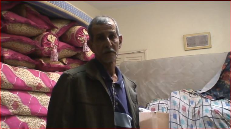 الدشيرة : صاحب عمارة يقوم بعملية هدم فوق رؤوس المكترين لارغامهم على إفراغ منازلهم ( فيديو )
