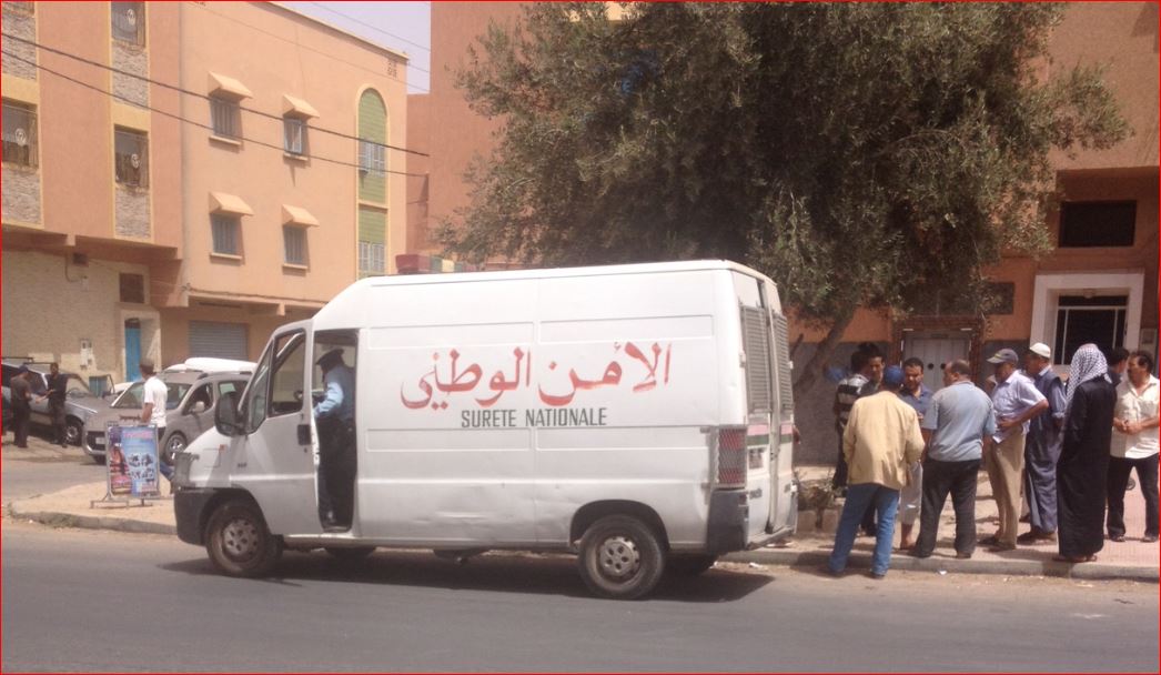 تيزنيت : سيارة تدهس طفلا وتلوذ بالفرار تيزنيت : سيارة تدهس طفلا وتلوذ بالفرار