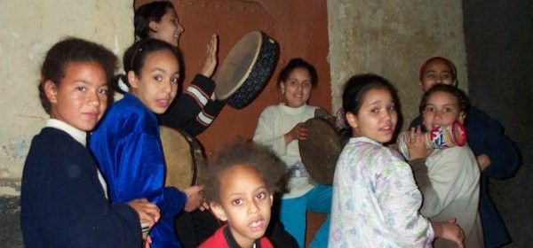 ورزازات : فتيات يحتفلن بـ”أقلال”.. و”تاخسايت” و”تاكاشولت”