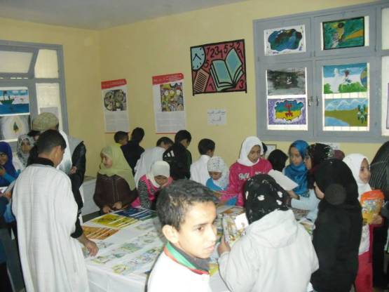 أنـــزي : أسبوع للكتاب بثانوية محمد الجزولي أنـــزي : أسبوع للكتاب بثانوية محمد الجزولي