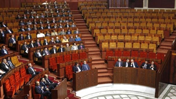 البرلمان يستعد لتوزيع 395 آيباد على النواب البرلمان يستعد لتوزيع 395 آيباد على النواب