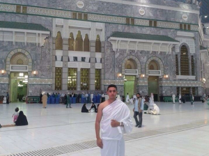 صور مؤثرة_ هذا هو الطيار المغربي المفقود باليمن ·