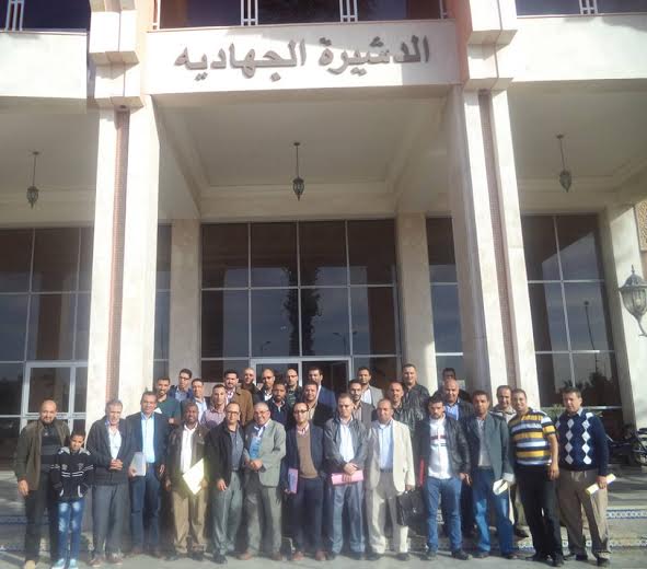 الدشيرة : خبراء وأطر في قطاع الجبايات بالمغرب : عن أي مراقبة نبحث ؟ ! الدشيرة : خبراء وأطر في قطاع الجبايات بالمغرب : عن أي مراقبة نبحث ؟ !