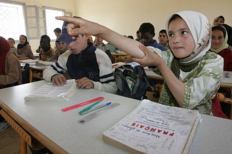 بلمختار ينوي تدريس الانجليزية في المستوى الابتدائي بلمختار ينوي تدريس الانجليزية في المستوى الابتدائي