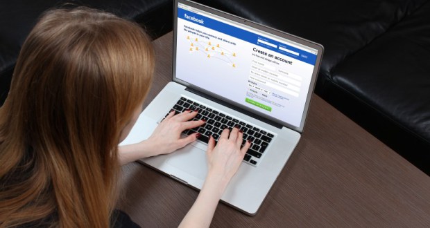 توقيف فايسبوكي نصب على امرأة في 30 مليون سنتيم توقيف فايسبوكي نصب على امرأة في 30 مليون سنتيم
