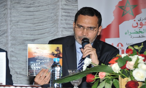 وزير الاتصال يقدم كتابه ‘مغربية الصحراء..حقائق وأوهام’ وزير الاتصال يقدم كتابه ‘مغربية الصحراء..حقائق وأوهام’