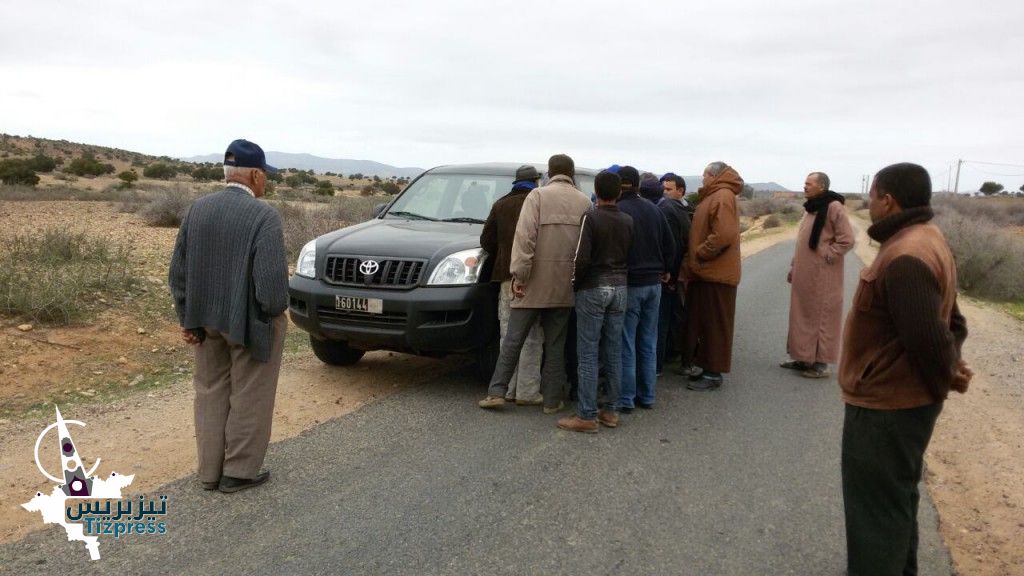 سيدي إفني: عاجل…إطلاق نار لتفريق محتجين ( صور حصرية ) سيدي إفني: عاجل…إطلاق نار لتفريق محتجين ( صور حصرية )