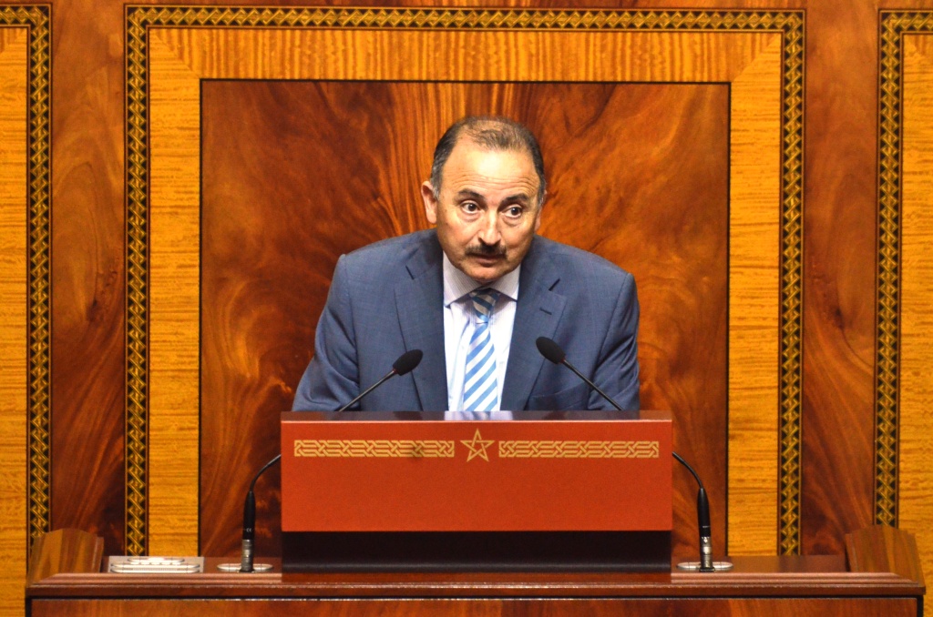 بالفيديو : برلماني من البام يعلن استقالته مباشرة من مجلس النواب بالفيديو : برلماني من البام يعلن استقالته مباشرة من مجلس النواب