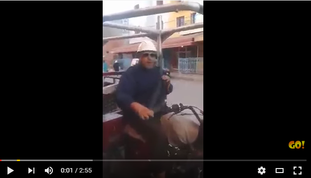 أول سائق تريبورتور يضع حزام السلامة في المغرب