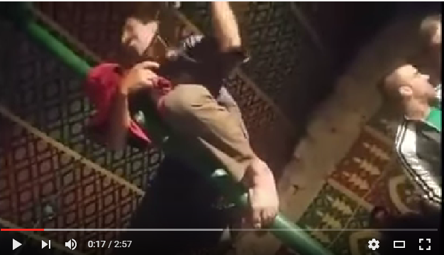فيديو طريف بأحد الأعراس المغربية