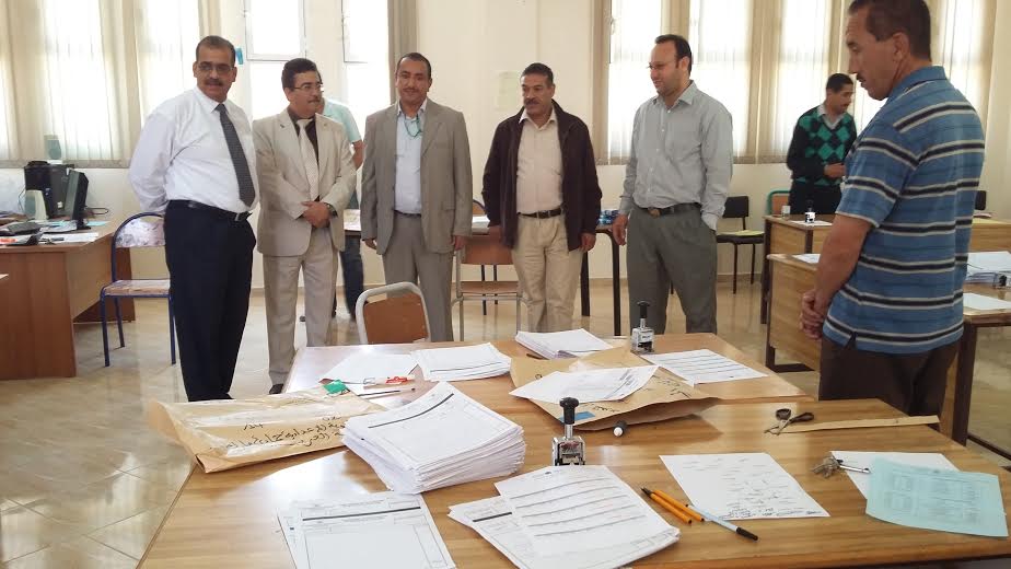 مدير الأكاديمية الجهوية للتربية والتكوين لجهة سوس ماسة يتفقد عددا من مراكز الامتحان الجهوي لنيل شهادة الدروس الاعدادية مدير الأكاديمية الجهوية للتربية والتكوين لجهة سوس ماسة يتفقد عددا من مراكز الامتحان الجهوي لنيل شهادة الدروس الاعدادية