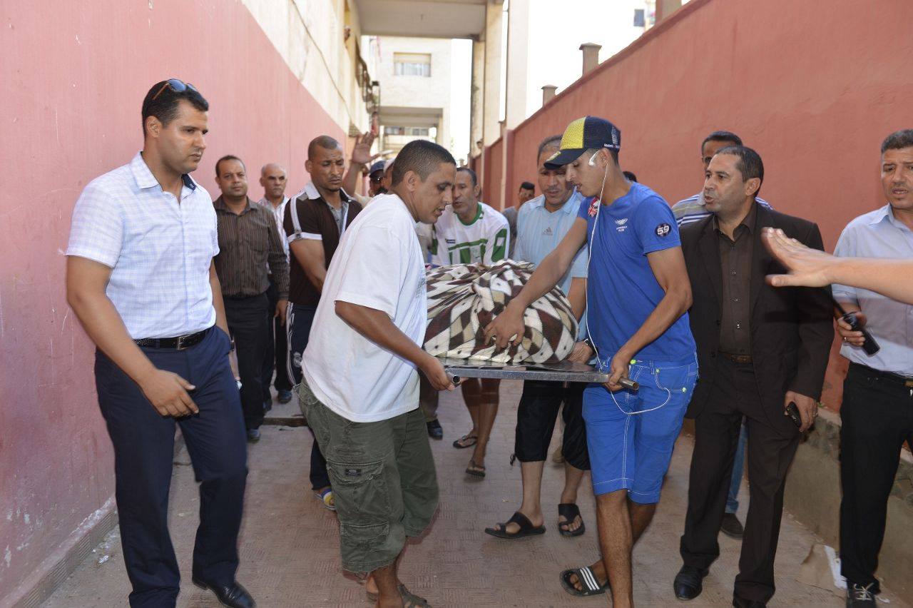 شرطي يقتل زوجته بمسدسه الوظيفي بالدار البيضاء شرطي يقتل زوجته بمسدسه الوظيفي بالدار البيضاء