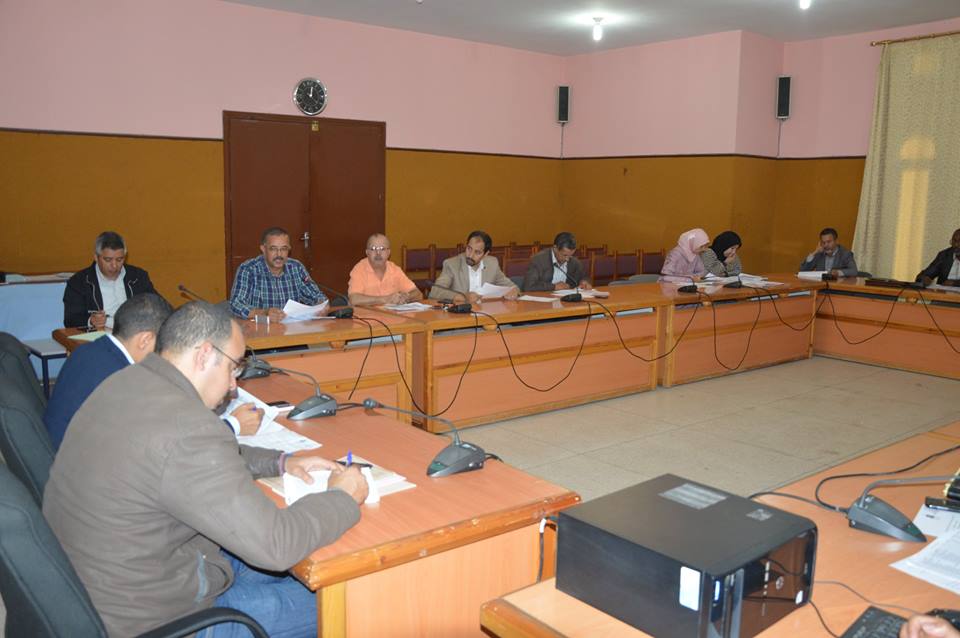 مجلس جماعة تيزنيت يعقد غدا دورته العادية لشهر أكتوبر مجلس جماعة تيزنيت يعقد غدا دورته العادية لشهر أكتوبر