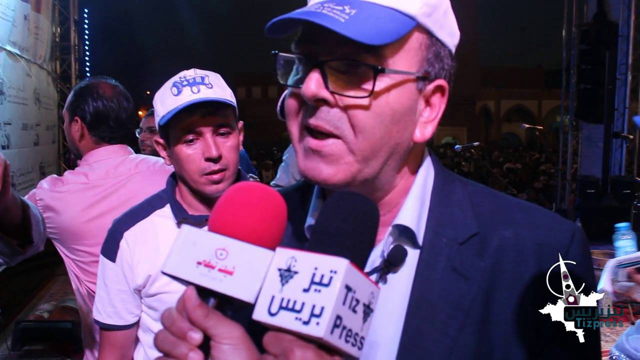 بنشماس من تيزنيت: نحن لا نوزع الأوهام والأكاذيب نحن هنا من أجل التغيير بنشماس من تيزنيت: نحن لا نوزع الأوهام والأكاذيب نحن هنا من أجل التغيير