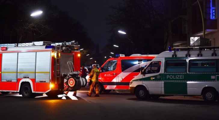 بالفيديو : 9 قتلى على الأقل بعد اصطدام شاحنة ضخمة بتجمع بشري قرب سوق لعيد الميلاد في برلين بالفيديو : 9 قتلى على الأقل بعد اصطدام شاحنة ضخمة بتجمع بشري قرب سوق لعيد الميلاد في برلين