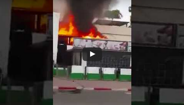 بالفيديو : اندلاع حريق مهول وسط “ملهى”بأكادير يستنفر السلطات