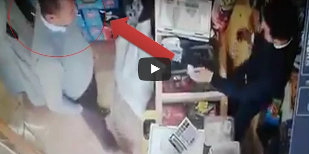 بالفيديو : حضيو راسكم.. شخص يقوم بالنصب على أصحاب المحلات التجارية بتيزنيت و النواحي بالفيديو : حضيو راسكم.. شخص يقوم بالنصب على أصحاب المحلات التجارية بتيزنيت و النواحي