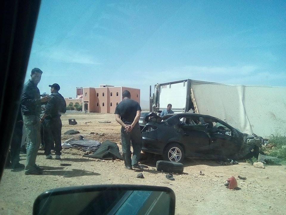 بالصورة.. مقتل ثلاثة دركيين يعملون بمركز لاخصاص قرب تكانت ..وهذه هي التفاصيل بالصورة.. مقتل ثلاثة دركيين يعملون بمركز لاخصاص قرب تكانت ..وهذه هي التفاصيل
