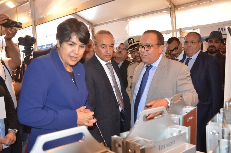 عامل تيزنيت و والي جهة سوس ماسة يُعطيان انطلاقة فعاليات المعرض المهني للبناء و التجهيز بأكادير عامل تيزنيت و والي جهة سوس ماسة يُعطيان انطلاقة فعاليات المعرض المهني للبناء و التجهيز بأكادير