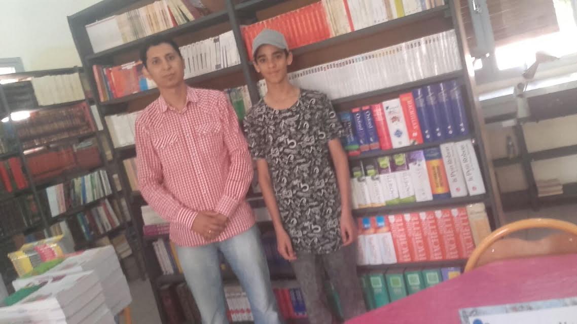 تيزنيت : تلميذ من ثانوية الحسن الثاني ضمن الفائزين في مسابقة ” مناظرات المدارس الدولية” تيزنيت : تلميذ من ثانوية الحسن الثاني ضمن الفائزين في مسابقة ” مناظرات المدارس الدولية”