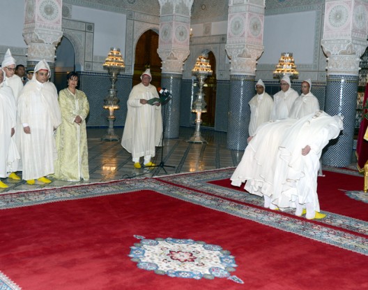 ولاة جدد على البيضاء والرباط وأكادير ..اللائحة الكاملة للعمال والولاة الجدد الذي عينهم الملك ولاة جدد على البيضاء والرباط وأكادير ..اللائحة الكاملة للعمال والولاة الجدد الذي عينهم الملك