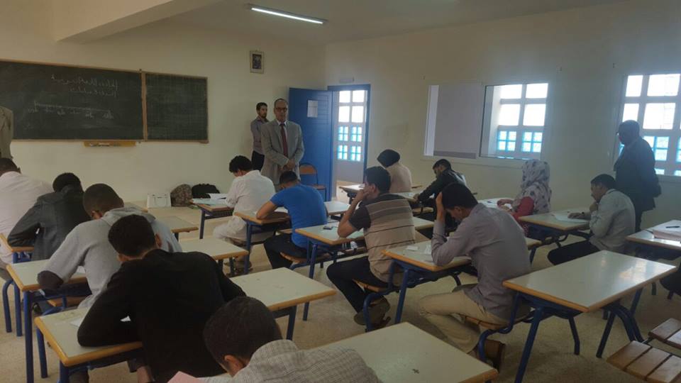 6 آلاف و639 مترشحا(ة) يجتازون مباراة التوظيف بموجب عقود بجهة سوس ماسة 6 آلاف و639 مترشحا(ة) يجتازون مباراة التوظيف بموجب عقود بجهة سوس ماسة