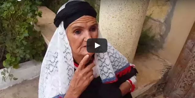 تارودانت : بالفيديو ..تكريم سيدة كانت تشغل منصب ” أمينة ” المخازن الجماعية «إيكودار» بمنطقة إغرم تارودانت : بالفيديو ..تكريم سيدة كانت تشغل منصب ” أمينة ” المخازن الجماعية «إيكودار» بمنطقة إغرم