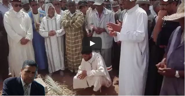 فيديو.. تشييع جثمان المرحوم “عبداللطيف الرقبي ” سائق عامل إقليم تيزنيت بمقبرة الرحمة ( شهادة مؤثرة )