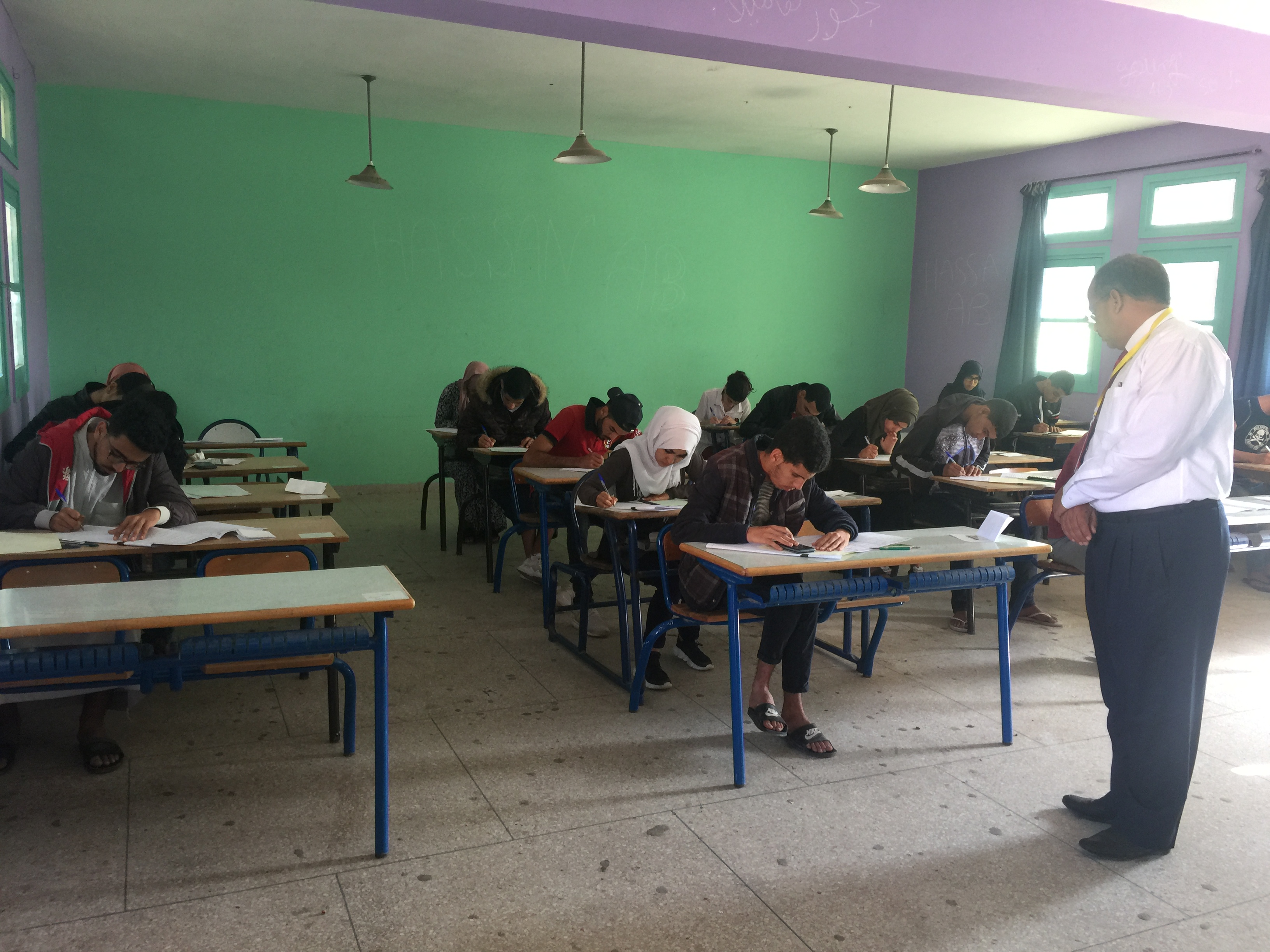 اليوم الثالث من امتحانات الباكالوريا بجهة سوس ماسة : ضبط 27 حالة غش اليوم الثالث من امتحانات الباكالوريا بجهة سوس ماسة : ضبط 27 حالة غش