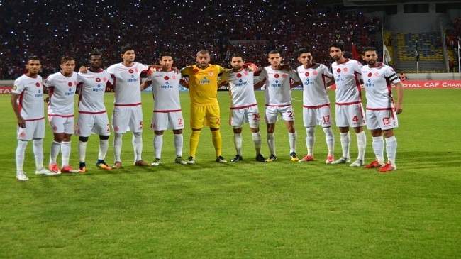 الوداد يقتنص نقطة ثمينة من مضيفه حوريا كوناكري الغيني الوداد يقتنص نقطة ثمينة من مضيفه حوريا كوناكري الغيني