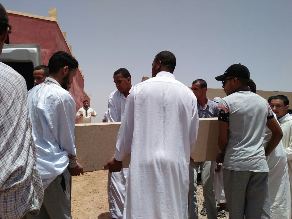 دموع و حزن وحسرة … جنازة حاشدة تودع “حسن و منير” الى مثواهما الأخير بأولاد جرار